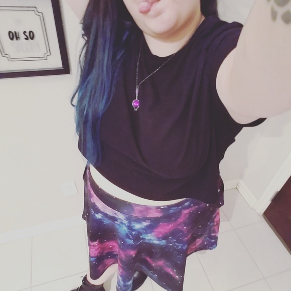 Meet your Posher, Tessa - Picture 6 of 7